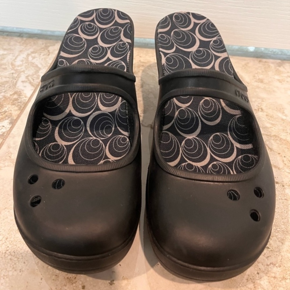 Crocs Frances Mary Jane Wedge Mule Slip On Shoes Black Comfort Women’s Size 9 - Picture 2 of 5